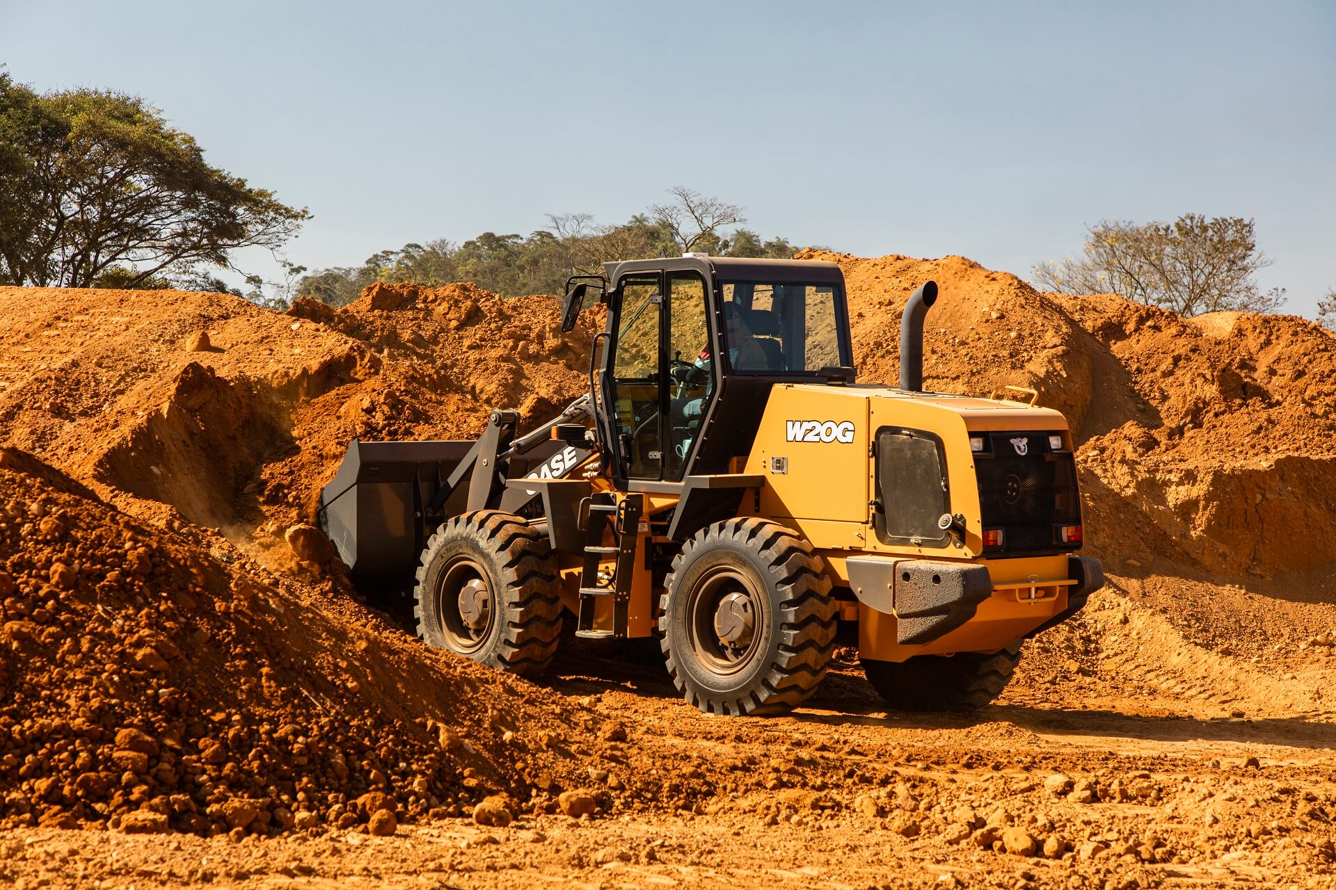 CARGADORA FRONTAL W20G